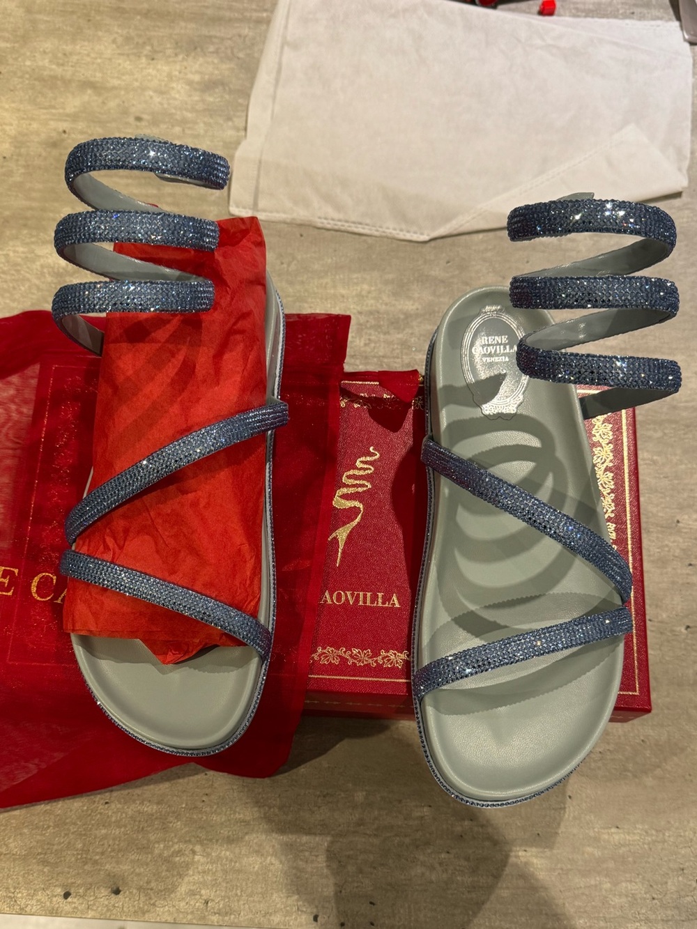 Brand New René Caovilla CLEO flat sandal size 9